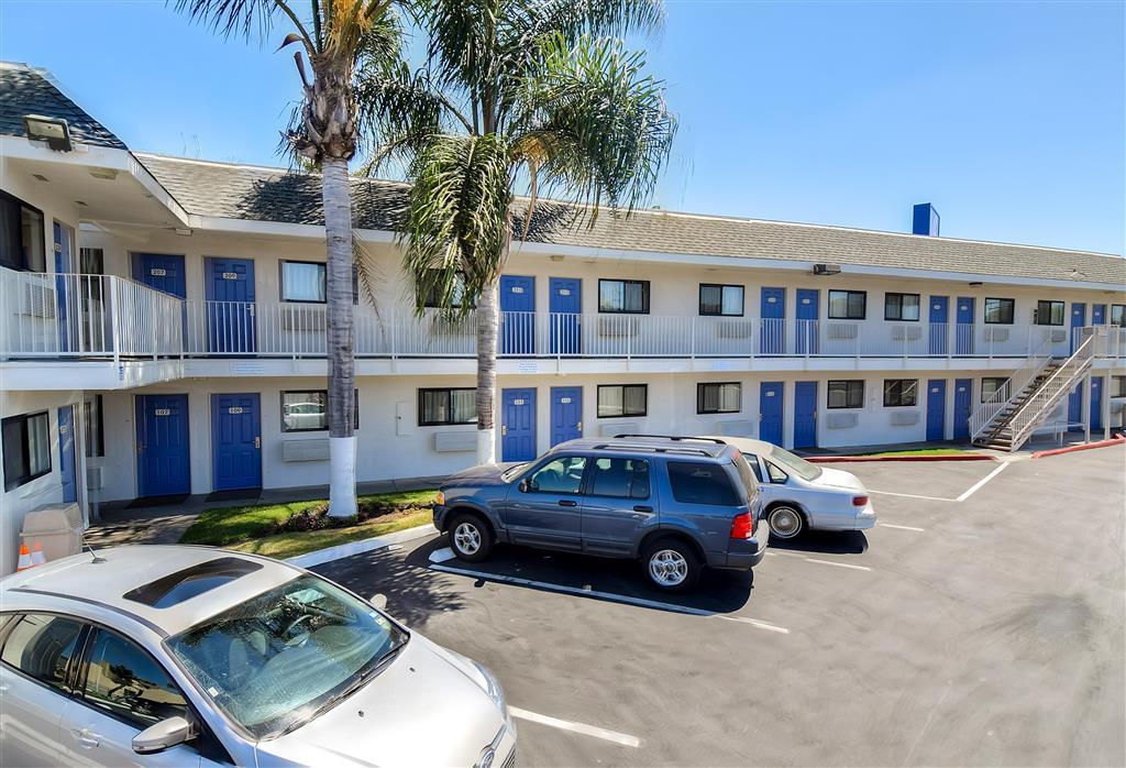 Motel 6-Harbor City, Ca - Los Angeles Карсон Экстерьер фото