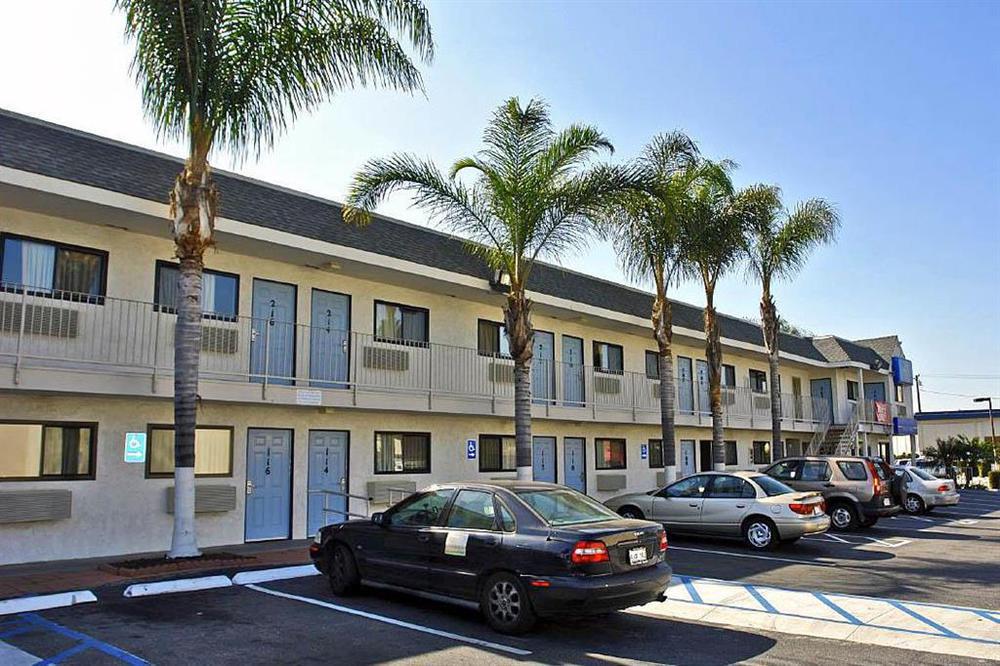 Motel 6-Harbor City, Ca - Los Angeles Карсон Экстерьер фото